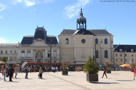 Place de la République © Ville du Mans Gilles Moussé.JPG